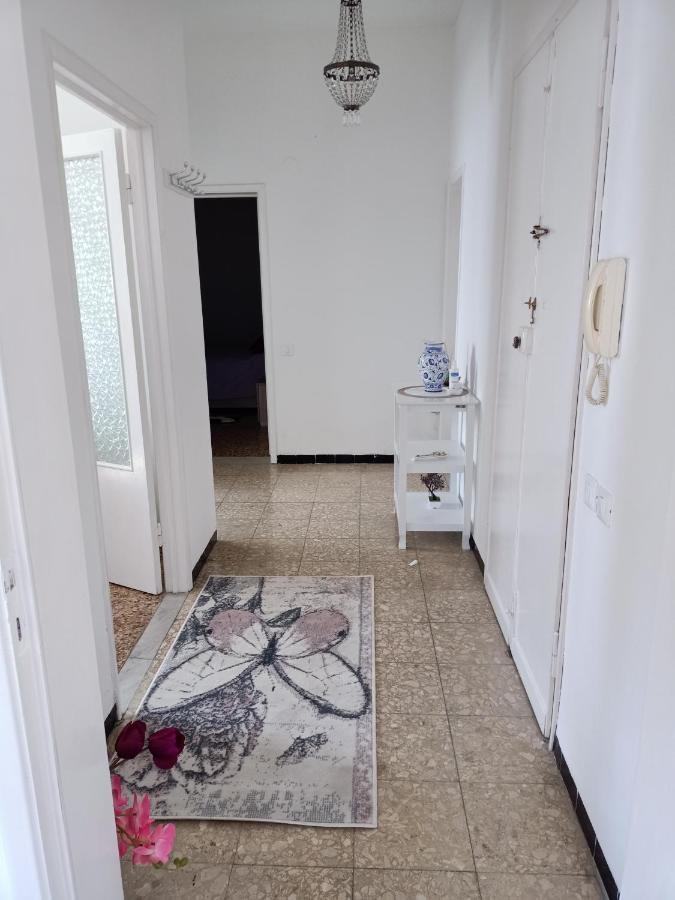Casa Ilanfra - Appartamenti Gabbiano, Farfalla E Stella Marina Piombino Bagian luar foto