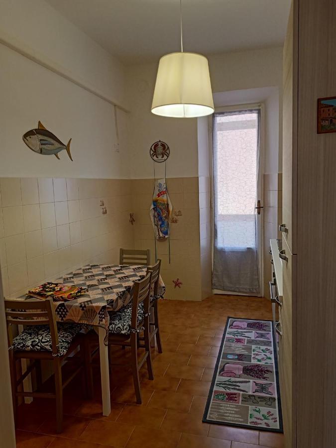 Casa Ilanfra - Appartamenti Gabbiano, Farfalla E Stella Marina Piombino Bagian luar foto