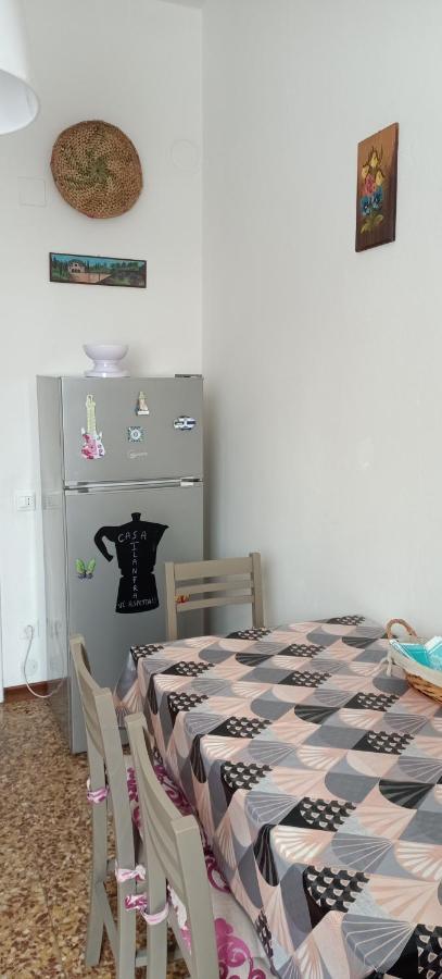 Casa Ilanfra - Appartamenti Gabbiano, Farfalla E Stella Marina Piombino Bagian luar foto