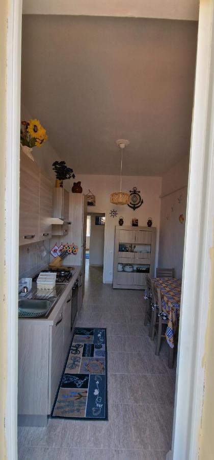 Casa Ilanfra - Appartamenti Gabbiano, Farfalla E Stella Marina Piombino Bagian luar foto
