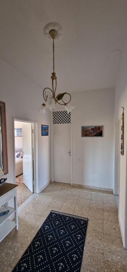 Casa Ilanfra - Appartamenti Gabbiano, Farfalla E Stella Marina Piombino Bagian luar foto
